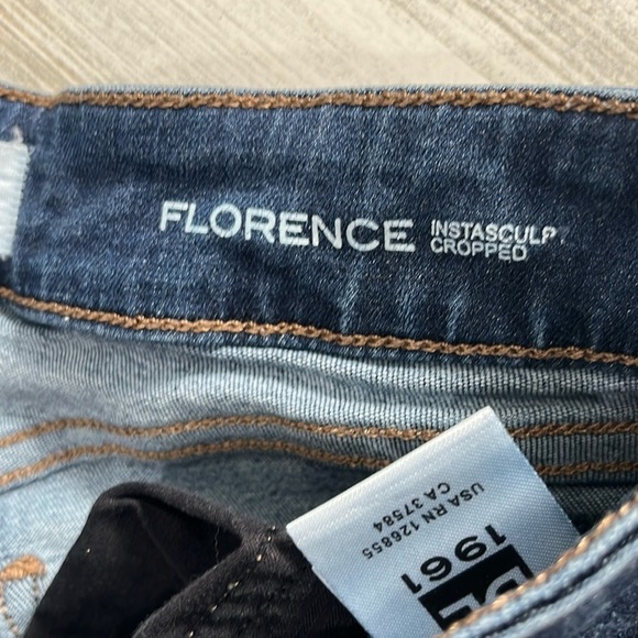 DL1961 Florence Instasculp Cropped Jeans Size 26 - Picture 8 of 12